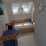 Privatunterkunft Jack 4 *