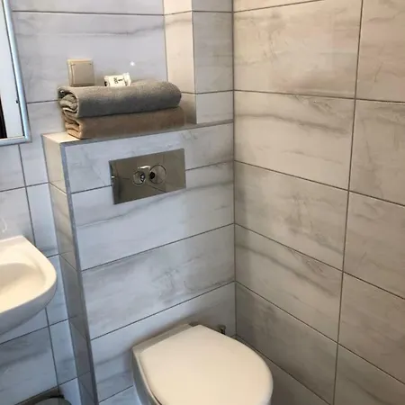 Jack 4 Alloggio in famiglia