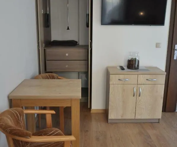 Jack 4 Kwatera prywatna *