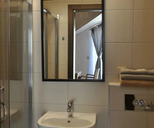 Kwatera prywatna Jack 4 *